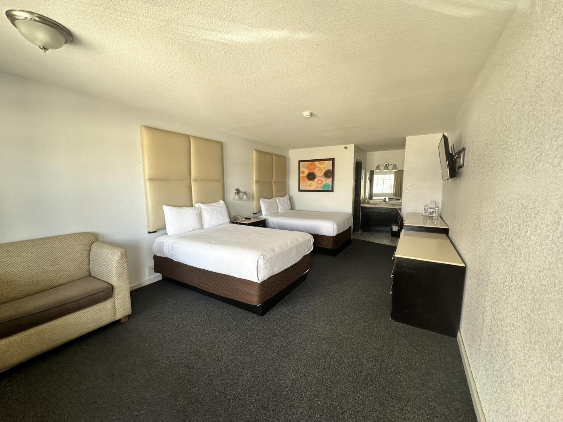 Double Room Two Double Beds